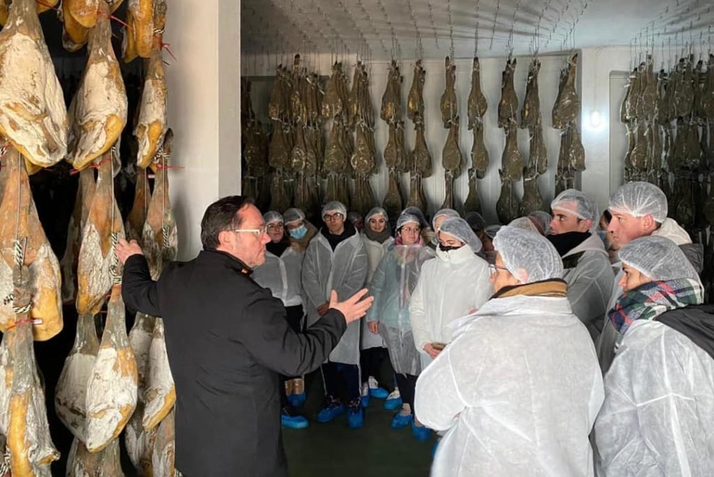 Visita a un secadero de Jamón